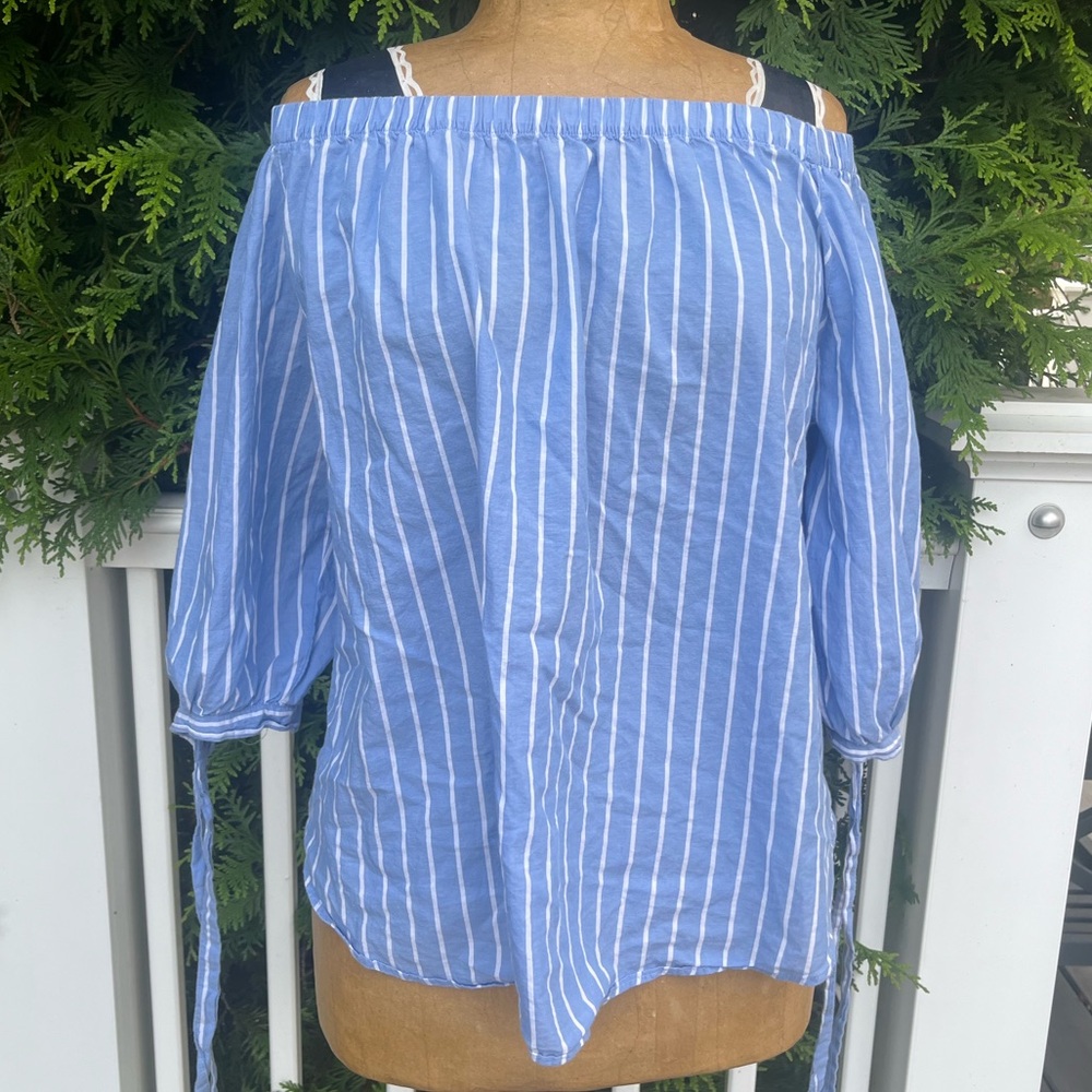H&M; Light Blue Striped Blouse; Off the Shoulder OR Square Neckline Top; Size 14